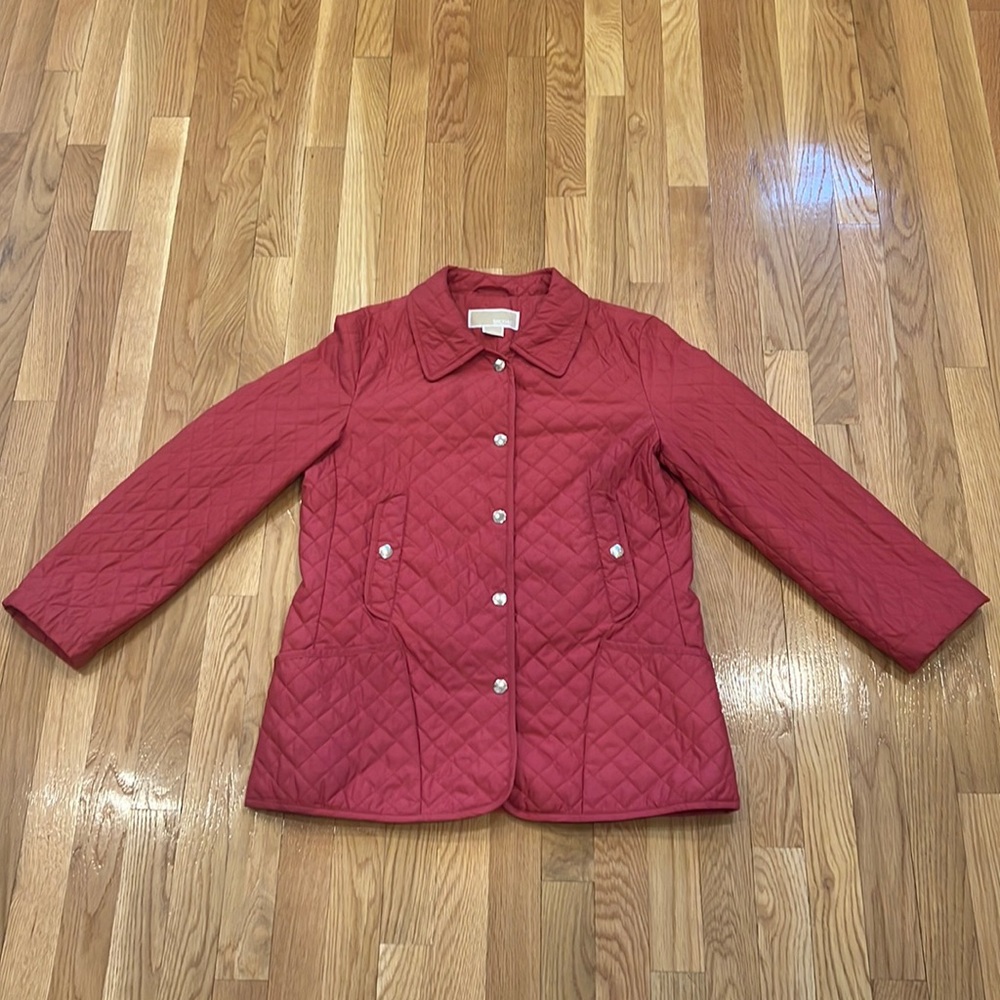 Beautiful quilted Michael Kors jacket. Size Medium